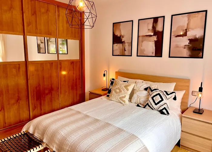 El Pedregal 2 - Playa De *